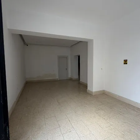 Apartamento Albania Haven Kafe Flora *