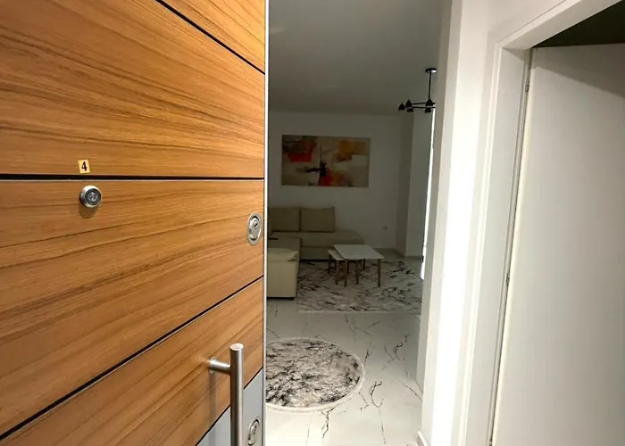 Apartamento Albania Haven Kafe Flora *